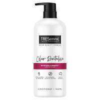 Tresemmé Colour Revitalise Conditioner With Vitamin E, Agran Oil & Green Tea 940 ml